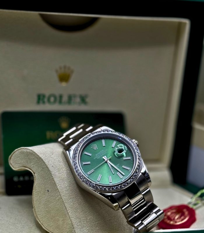 Rolex Datejust – Green Dial with Diamond Bezelv